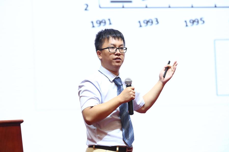杨雨成博士.JPG